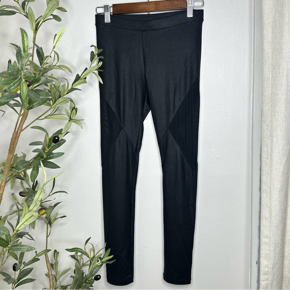 Forever 21 faux Leather Leggings Size Small